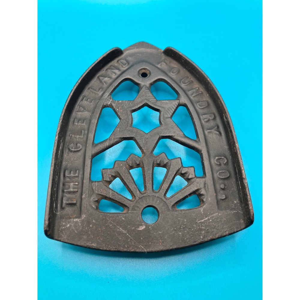 Cleveland Foundry Co. Iron Trivet Black Antique Cast Iron Star Pattern